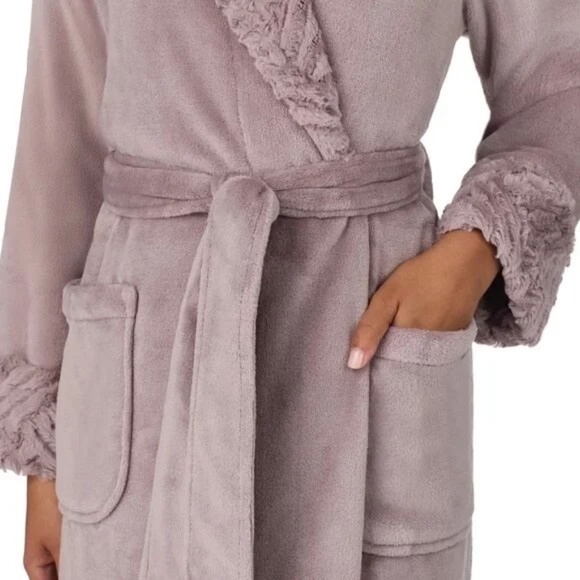 Carole Hochman Ladies’ Cozy Plush Robe, Purple/Lavender/Gray, Large NWT - Picture 5 of 14